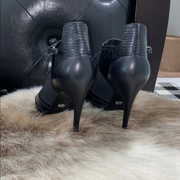 Christian Dior Black Lace Up Crocodile Booties ✨ - Picture 3 of 4